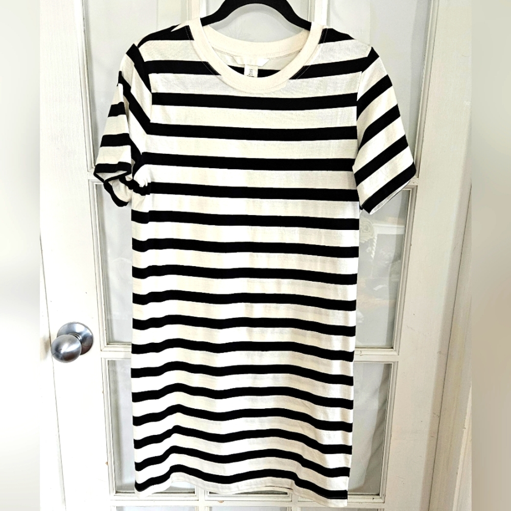 H&M T-Shirt dress